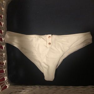 Frankie’s Bikinis White Bikini Bottoms